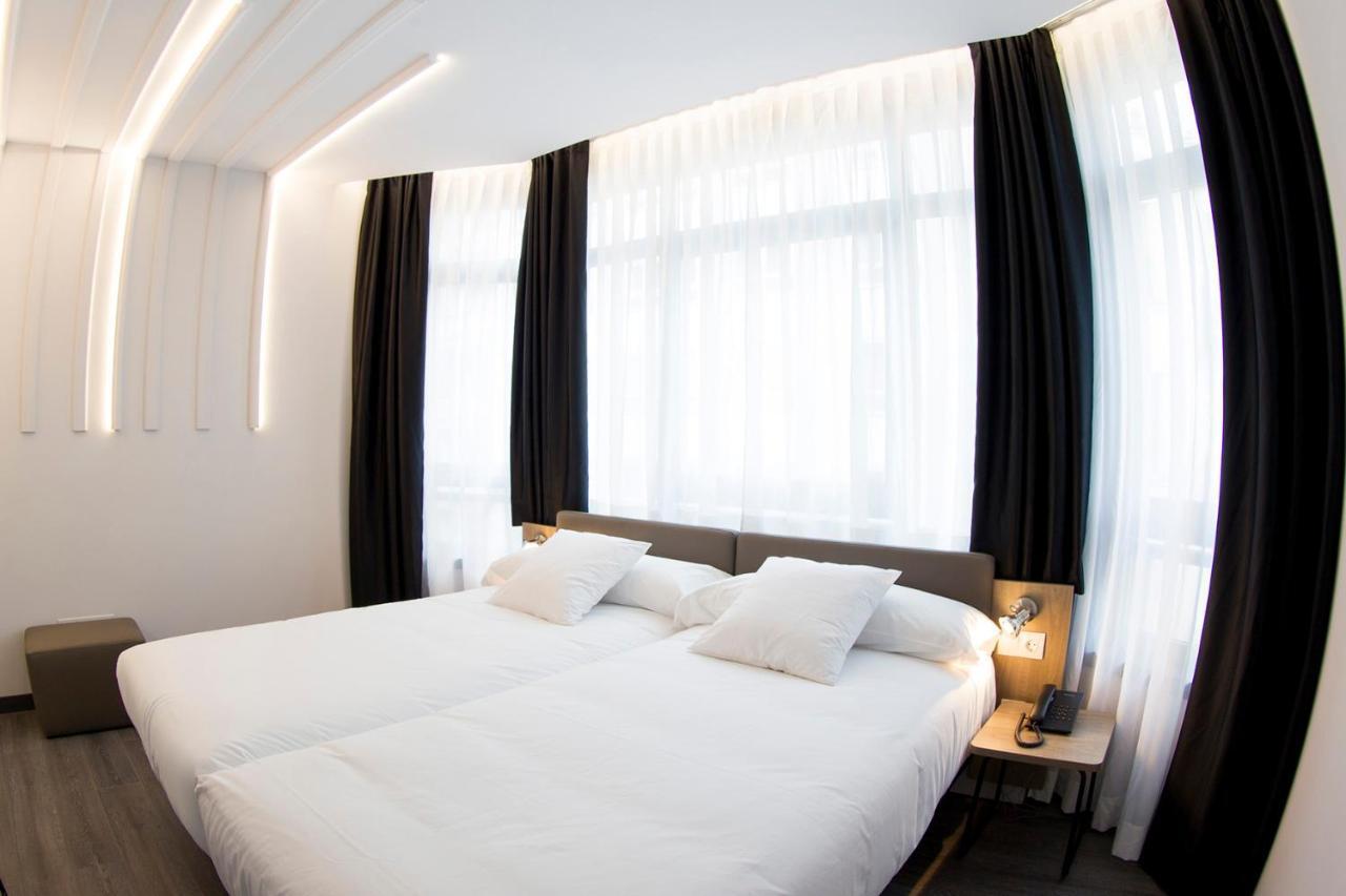 Hotel Lux Santiago Santiago de Compostela Habitación foto